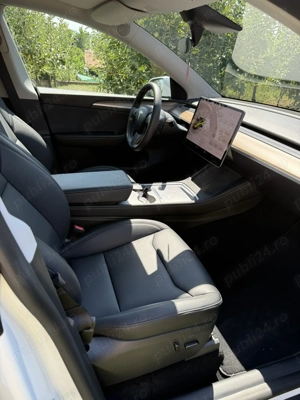 Tesla Model Y Dual Motor Long Range - imagine 5