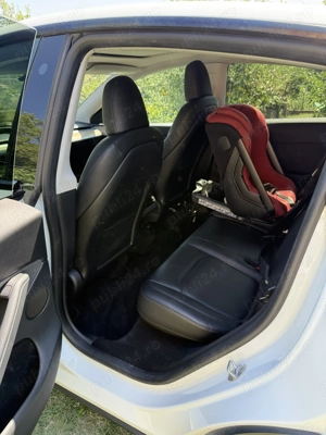 Tesla Model Y Dual Motor Long Range - imagine 7