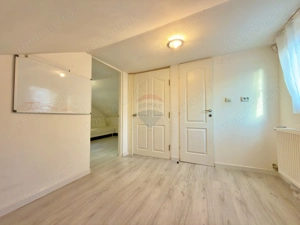 Casă cu 5 camere de vânzare în zona 3 Insule, Arad - imagine 10