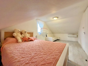 Casă cu 5 camere de vânzare în zona 3 Insule, Arad - imagine 14