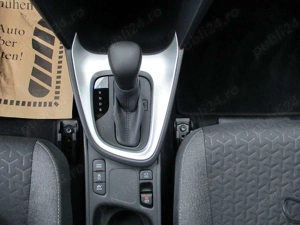 Vând suv Toyota Yaris Cross 1.5 Hybrid Dynamic  - imagine 3