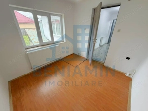 Casa 3 camere-Teren 300mp-Centrala termica-Libera-Zona Brestei - imagine 5