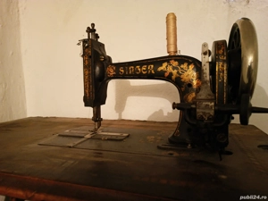 Mașină de cusut manuală Zinger   stare bună