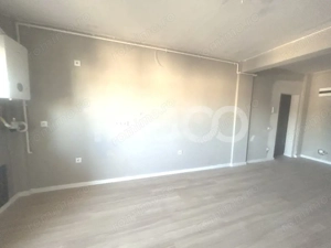 Apartament spatios 4 camere 2 bai 2 balcone si parcare  zona Turnisor - imagine 3