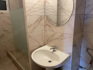 Dau în chirie apartament cu 3 camere str. Dimitrie Cantemir - imagine 3