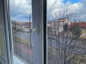 Dau în chirie apartament cu 3 camere str. Dimitrie Cantemir - imagine 8