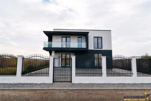 Vila calitativa, luminoasa linie, incalzire pardoseala, utilitati, Sanpetru, Brasov - imagine 14