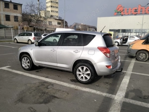 Vând Toyota Rav 4 2007