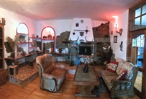 Unde Tradiția Întâlnește Confortul – Domeniu Rustic 3 Min. de Târgoviște - imagine 9