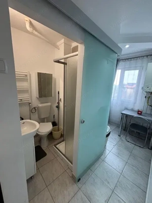 Inchiriez ap.o camera in Zona Blascovici, et.2, suprafata utila de 29 mp. - imagine 5