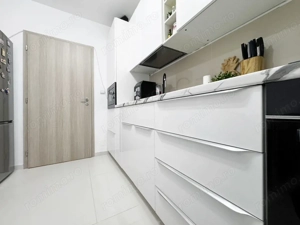 Apartament 2 camere, decomandat, 48mp utili + 4mp balcon -Giroc - imagine 7