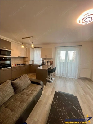 Apartament decomandat, zona Coresi, Tractorul, 2 locuri parcare, Brasov