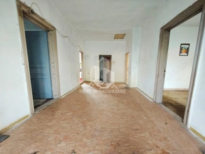 Teren intravilan 1052mp cu casa renovabila de cărămidă Tuzla - imagine 7