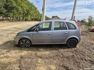 Dezmembrez Opel Meriva 1.3 CDTI - imagine 2