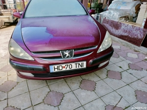 vând Peugeot 607