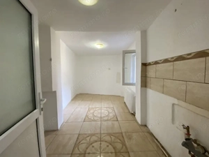 Apartament cu 4 camere - Piata Ovidiu - 120 mp  - imagine 6