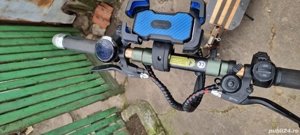 se vinde trotineta electrica 