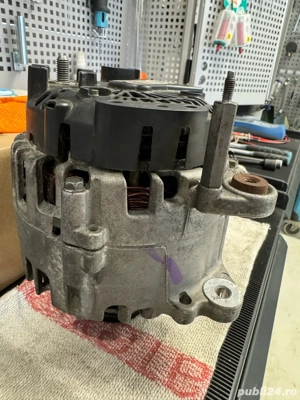 Alternator Original VW Passat Valeo 03L 903 024 L - imagine 4