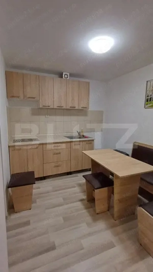Apartament la casa, 25 mp, zona SEMI-CENTRALA!