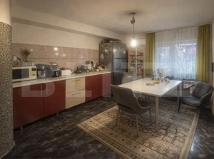 Apartament cu 4 camere, 92 mp, parter – CR Vivu - imagine 3