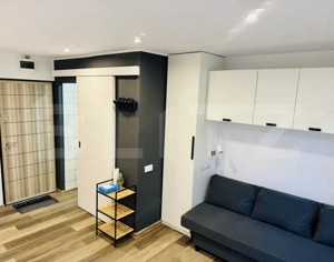 Garsonieră complet renovată în zona Complex