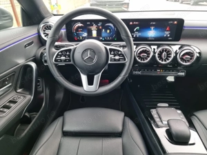 Mercedes Benz CLA 200d - imagine 9