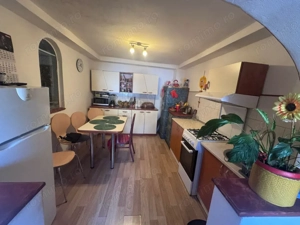 Casă ideală pentru activități educaționale, medicale sau de birou – disponibilă  - imagine 2