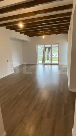 Casă de vânzare in Corușu - imagine 3