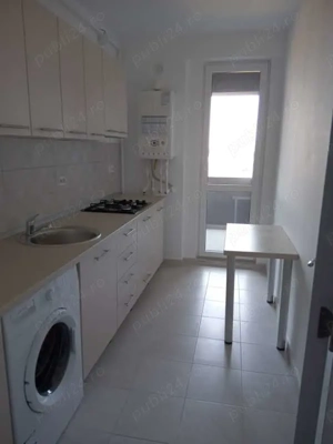 Garsonieră de închiriat 