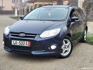 Ford Focus 1.6 benzină clasic, Euro 5, impecabil