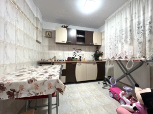 Casa Tuzla   2 Constructii Individuale   9 camere   811mp teren - imagine 9