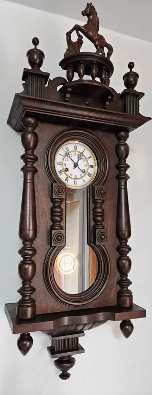 Ceas de perete cu pendul anii 1910