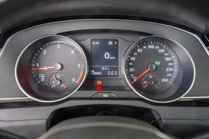 Volkswagen Passat Limousine BlueMotion Technology - imagine 16