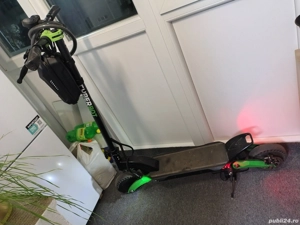 Trotineta electrica Cyberbot 