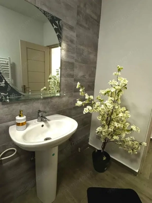 Garsoniera, 29,4 mp, zona centrală - imagine 9