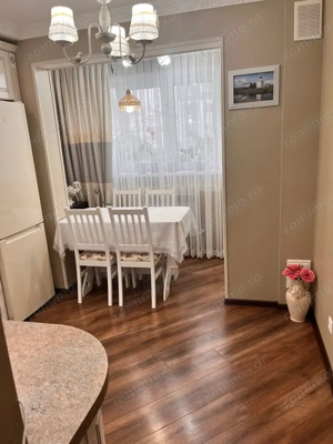 Inchiriem apartament de 3 camere zona 1 Decembrie - imagine 5