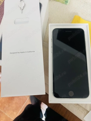 iPhone SE 2020 in stare ff bună