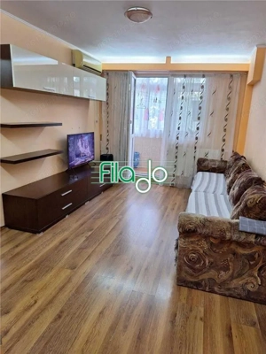 Apartament 3 camere Titan, Piata Salajan