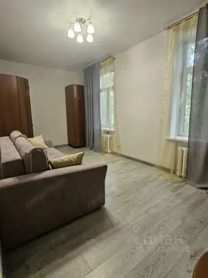 Oferim spre inchiriere apartament cu 3 camere in zona Uverturi