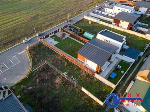 ID 6738 Vile P+M în zona 9 Mai - EXCLUSIVITATE LUX Imobiliare - imagine 7