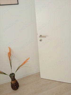 Ofer spre închiriere o garsonieră în bloc nou, zona tractorul Brașov str Ioan Popasu complet mobilat