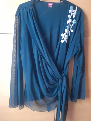 Bluza eleganta din tul fin, elastic, culoare neagra, marimea 48