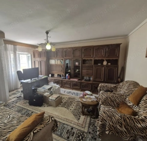 Vând ap.3 cam.conf.1 decomandat .bloc de 4 etaje etajul 3 - imagine 2