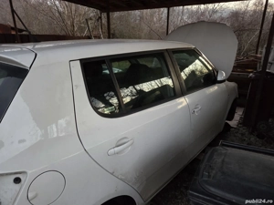 dezmembrez skoda fabia 2