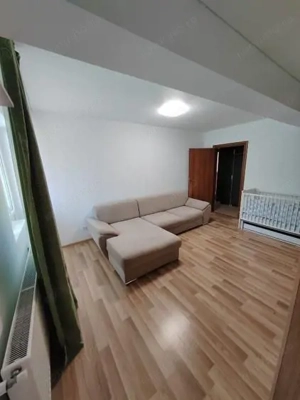 Vanzare apartament luminos de 2 camere, Titan, Gura Siriului-parcare inclusa