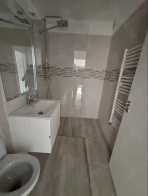 Vând ap.3cam.conf.1 semidecomandat suprafață 75 mp - imagine 3