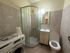 Zona Circumvaltiunii. Etaj intermediar. Disponibil imediat  - imagine 7