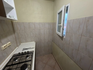 Zona Circumvaltiunii. Etaj intermediar. Disponibil imediat  - imagine 9