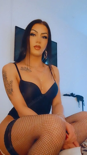 Emma...trans reala siliconata- singura in locație 