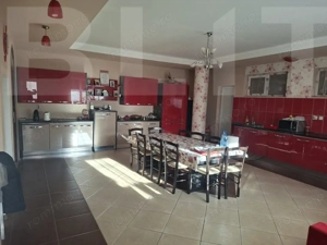 Vilă spațioasă cu 7 camere – confort, eleganță și funcționalitate - imagine 5